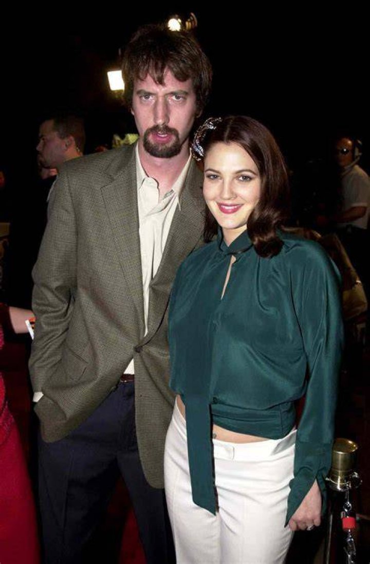 A Deeper Look Into Drew Barrymore And Tom Green's Relationship