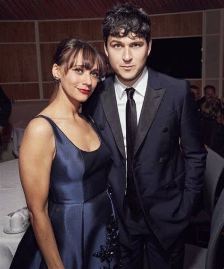 A Timeline of Rashida Jones and Ezra Koenig's Relationship Hey Alma