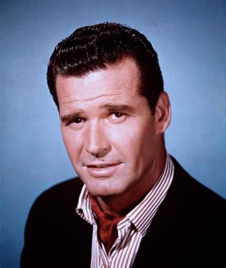 Actor James Garner, star of 'Maverick,' dies at 86 Entertainment