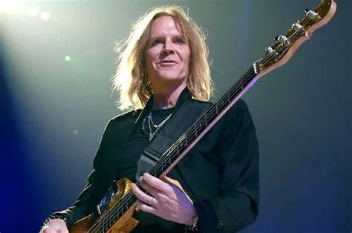 Aerosmith&rsquo;s Tom Hamilton Explains How He Grew New Wings on &lsquo;Music From