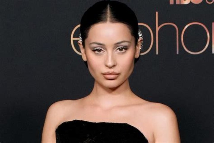 alexa demie as maddy perez in euphoria s2 ep7 2022 in 2022 Euphoria