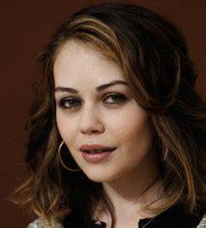 Alexis Dziena Diet Plan