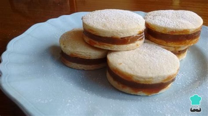 Alfajores de langostinos y charlas de Pelopincho situaci&oacute;n de