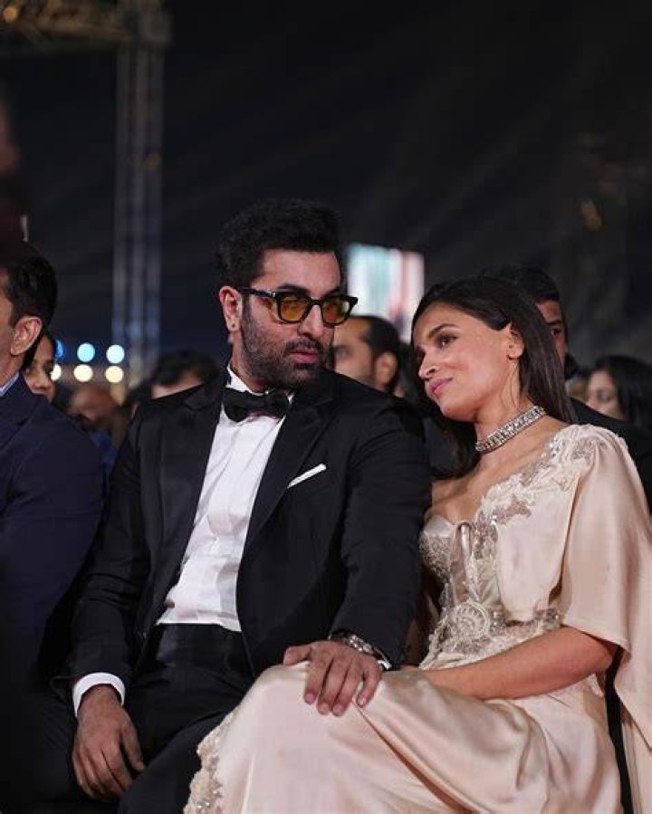 Alia Bhatt&rsquo;s &lsquo;Saras&rsquo; Moments With Husband Ranbir Kapoor From Filmfare