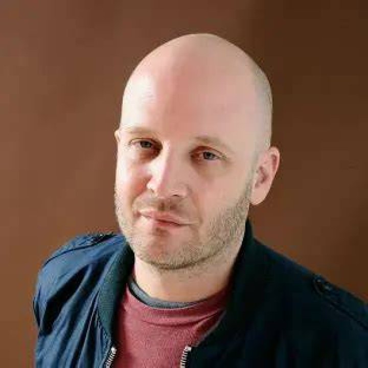 All About Todd Louiso! Age, Net Worth, Relationship, Career