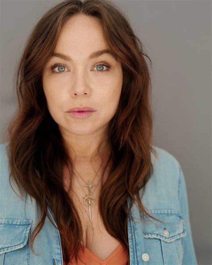 Amanda Fuller Wiki/Bio, Net Worth, Weight Loss, Movies and Tv Shows