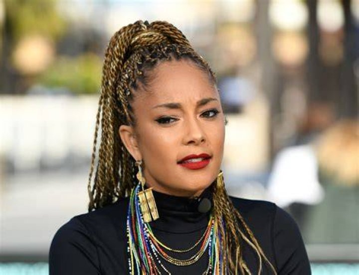 Amanda Seales Smashes Tropes And Champions Black Women The ARTery