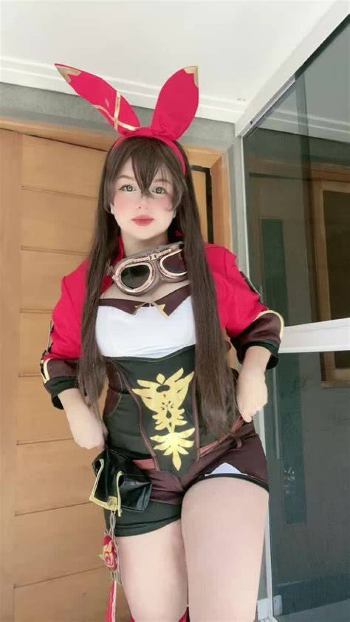 Amber cosplay by angelicatlol Genshin Impact HoYoLAB