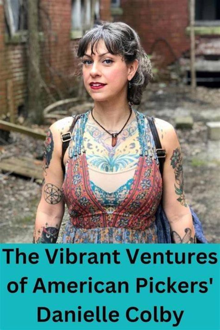 American Pickers&rsquo; Danielle Colby poses completely naked at beach and