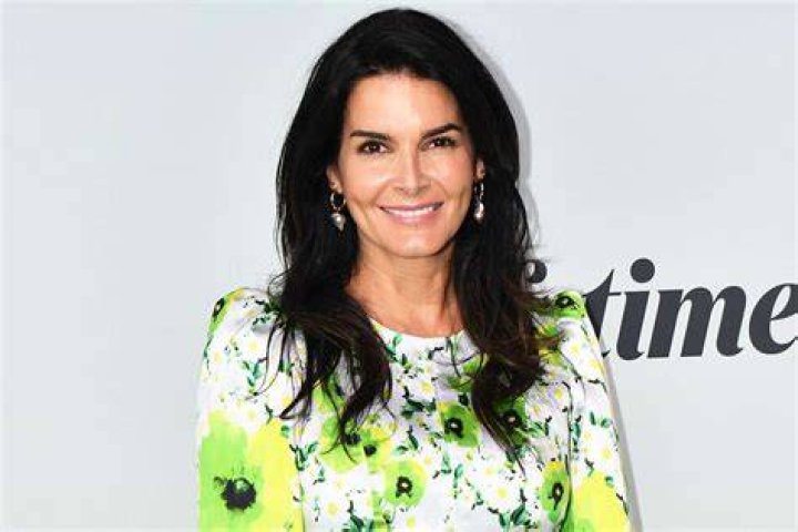 Angie Harmon Net Worth Age Husband And More