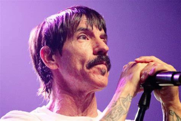 Anthony Kiedis Doesn&rsquo;t Think He&rsquo;s a Musician, Says Flea DRGNews