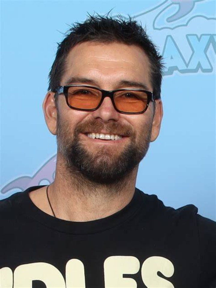 Antony Starr's 8 Best Performances, Ranked