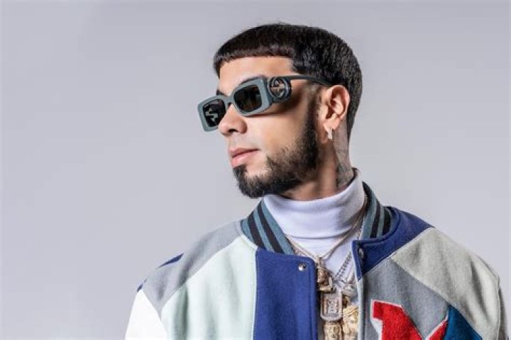 Anuel AA best&auml;tigt Trennung von Yailin La Mas Viral