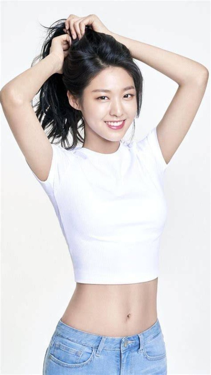 AOA Seolhyun in animated 3d deepfake YouTube