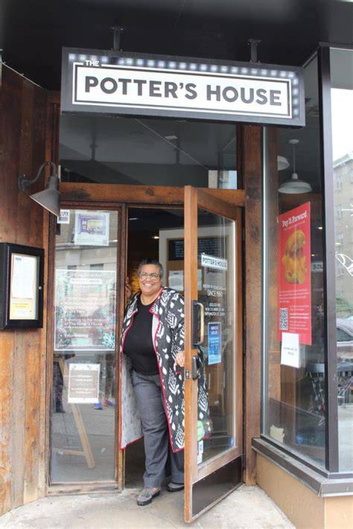 As The Potter&rsquo;s House celebrates 25 years, T.D. Jakes has a call