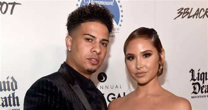 Austin & Catherine McBroom Announce End of &lsquo;The ACE Family&rsquo; On YouTube