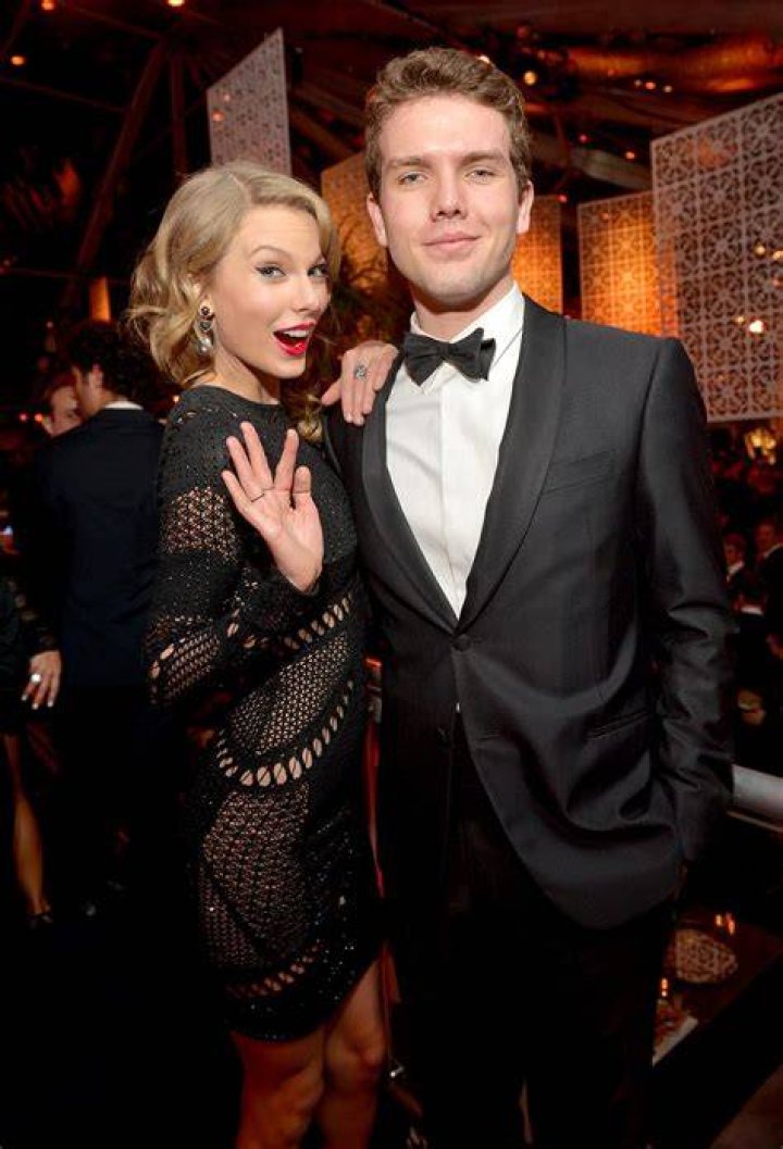 Austin Swift&rsquo;s Girlfriend Sydney Ness Wears Chiefs Gear Sent to Taylor