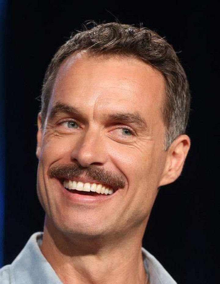 Australian actor Murray Bartlett on THAT 'shocking' sex scene in comedy
