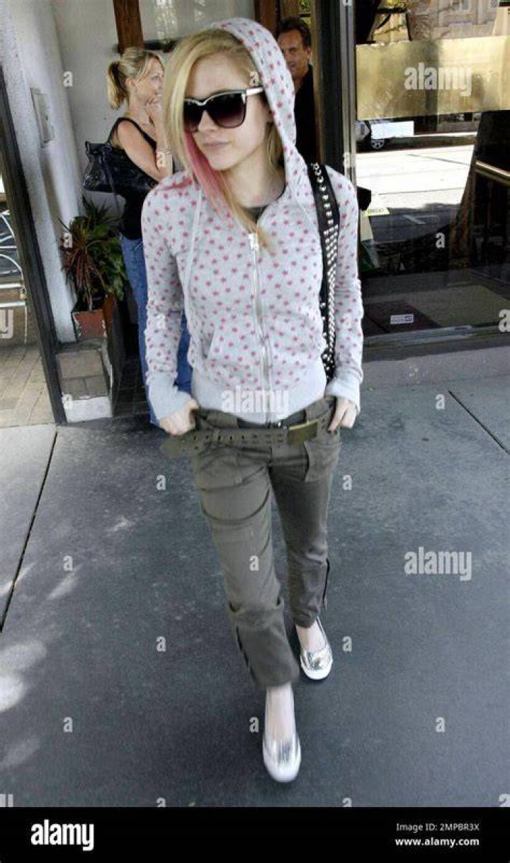 Avril Lavigne &mdash; Wearing a 'Love Sux' Tutu Dress &mdash; and Boyfriend Mod Sun