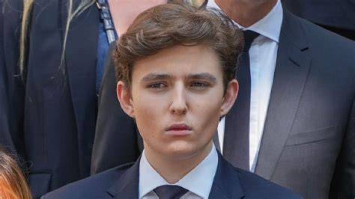 Barron Trump&rsquo;s Growth Spurt Shocks Supporters Who Notice He's Taller