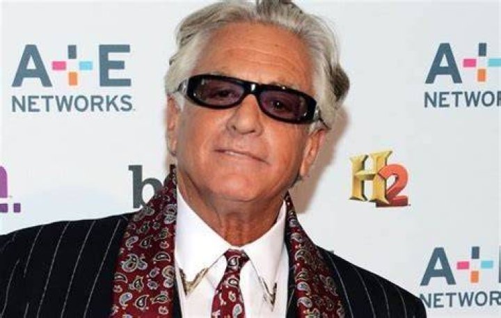 Barry Weiss bio net worth, age, height, weight, wife, kids, wiki