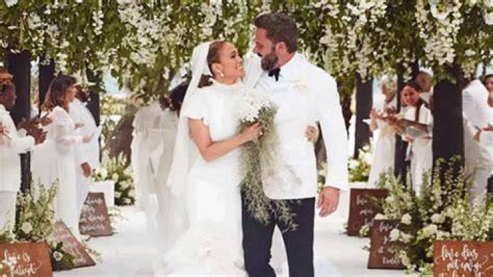 Ben Affleck y Jennifer L&oacute;pez Su primer beso en p&uacute;blico luego de 17 a&ntilde;os