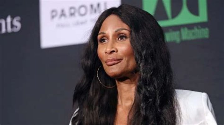 Beverly Johnson Biography, Age, Height, Husband, Net Worth, Family