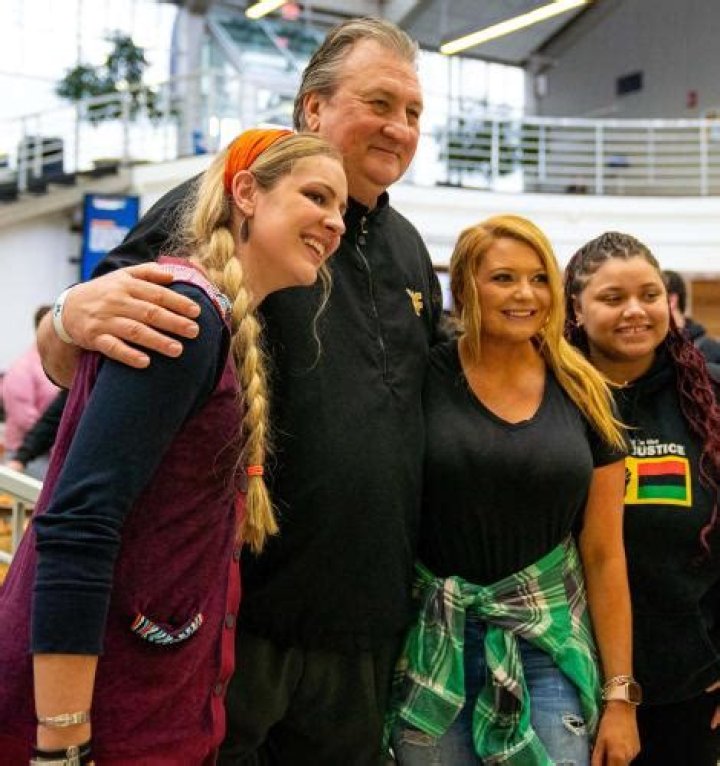 Bob Huggins Brothers, Parents, Ethnicity, Wiki, Biography, Age, Wife, Career, Net Worth ·