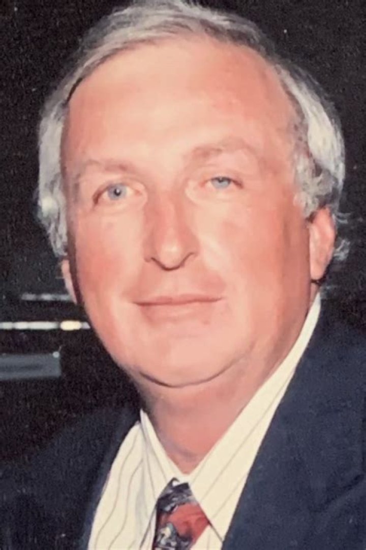 Bob West Death And Obituary: Family Mourns