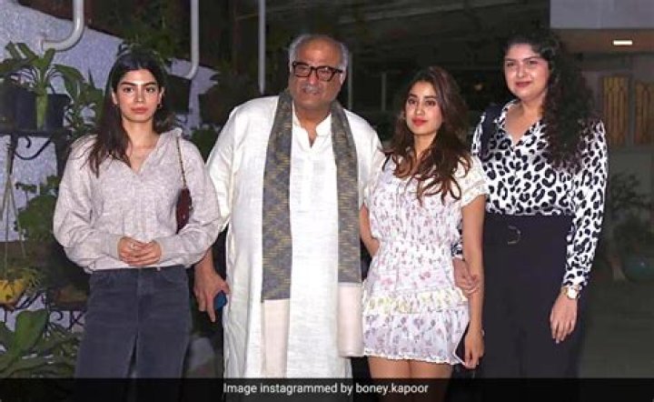 Boney Kapoor's Daughter: Unveiling The Life Of Janhvi Kapoor