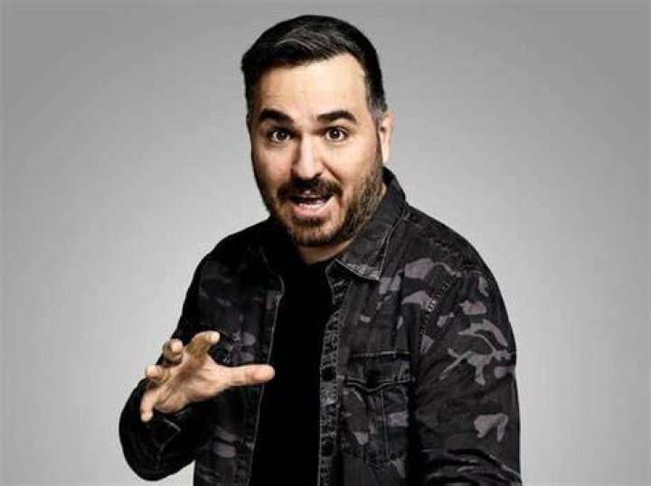 Brian Quinn Biography; Net Worth, Age, Height, Siblings, Wife, Daughter