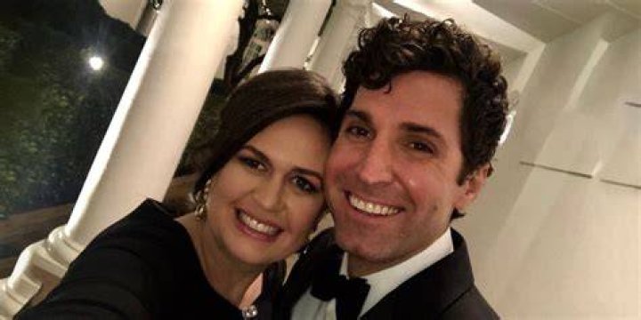 Bryan Chatfield Sanders Wiki Wife Sarah Huckabee Sanders