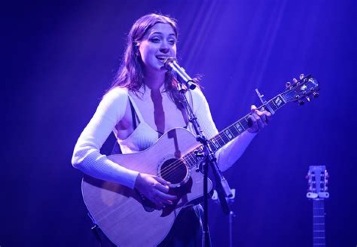 Buy tickets for Lizzy McAlpine at O2 Forum Kentish Town on 05/06/2023