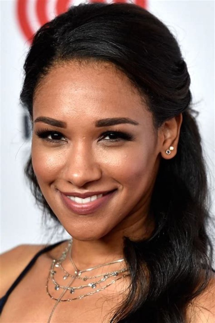 Candice Patton's bio spouse, parents, net worth, salary per episode