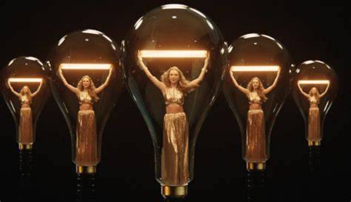 Captivating Photos Of Taylor Swift: A Visual Journey