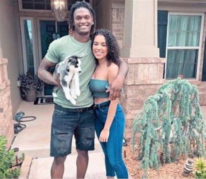 CeeDee Lamb&rsquo;s Girlfriend Explains Why He Snatched The Phone From Her In