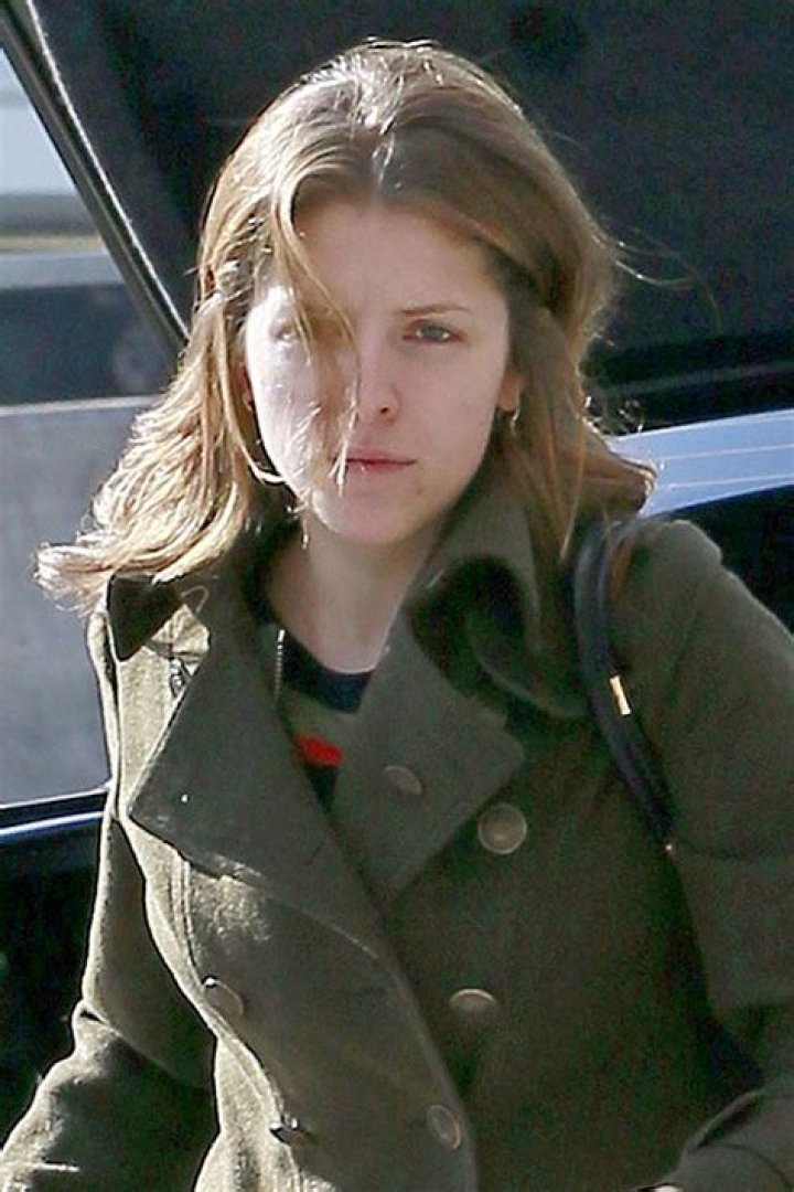 Celebrity Anna Kendrick without Makeup