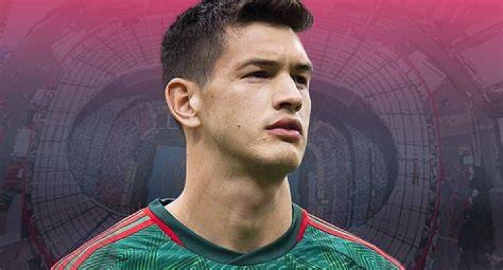 Cesar Montes to Valencia? Viva Liga MX