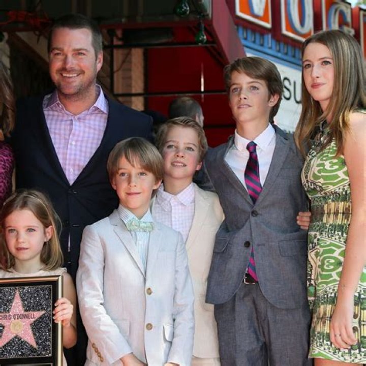 Chris O’Donnell – Biography, Kids, Wife, Brother, Family, Height, Is he gay?