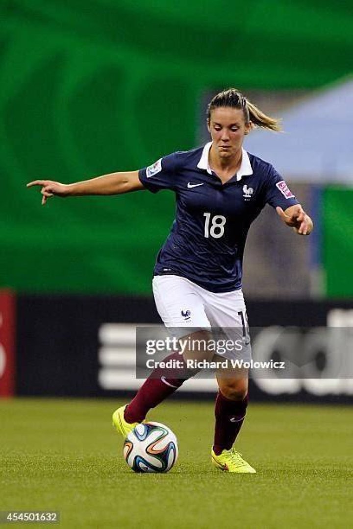 Clarisse Le Bihan s'offre un tripl&eacute; face &agrave; Rodez quimperle football
