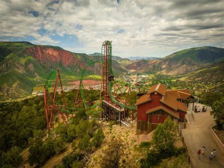 Colorado amusement park Glenwood Caverns shuts down after girl, 6, dies at drop ride