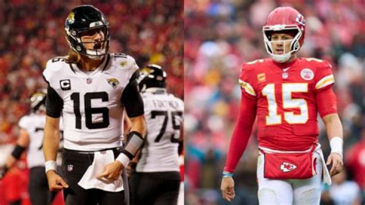 D**k s**king Mahomes! Cris Collinsworth BASHED on social media for bias after he lauds Pat |