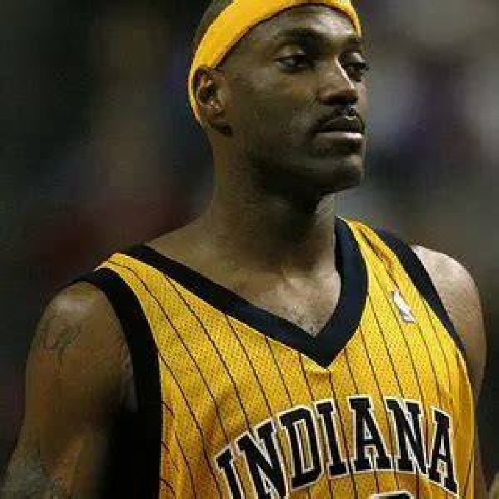 Dale Davis Net Worth 2024 Salary, Gf, Home, Cars and Wife