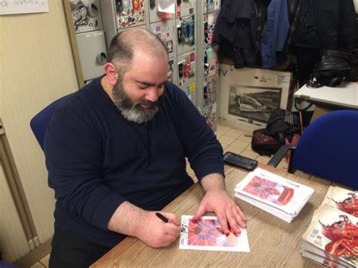 Dan Slott Signing UK and Worldwide Cult