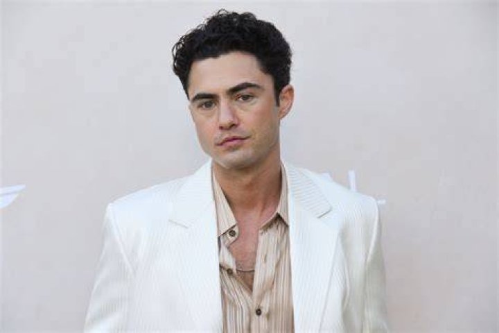 Darren Barnet Height: How Tall Is The 'Never Have I Ever' Star?