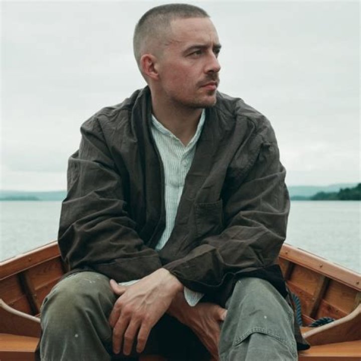 DERMOT KENNEDY UPDATES THE IRISH FOLK TRADITION WITH THE PASSION OF HIP