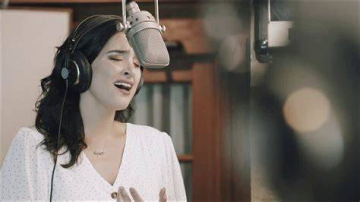 DIANA HOYOS OFICIAL YouTube