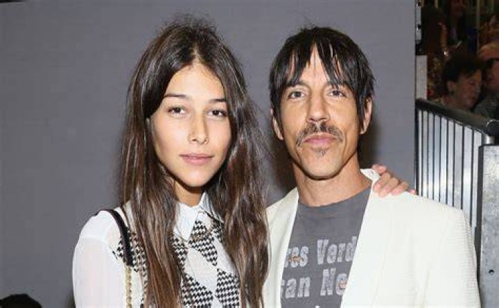 Discover Anthony Kiedis's Girlfriend: The Sweetheart Behind The Rockstar