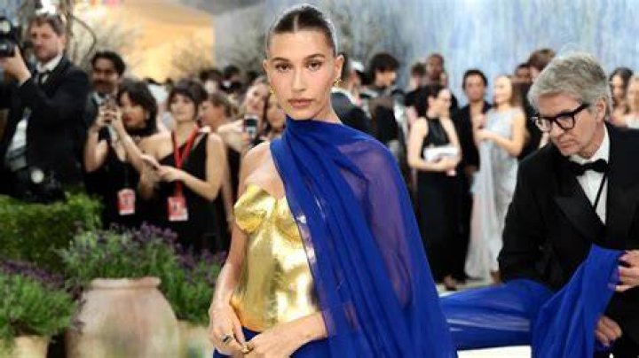 Discover Hailey Bieber's Enviable Body Metrics: Unveiling Her Height And Weight
