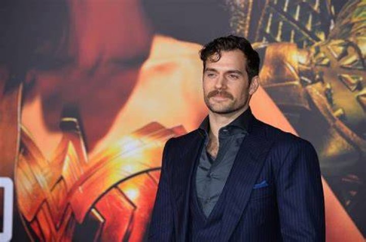 Discover Henry Cavill's Height: Unveiling The Mystery